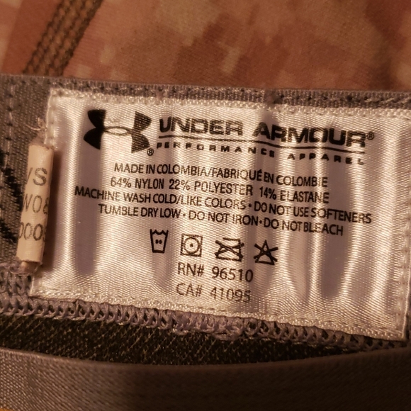 Under Armour Performance Leggings - Picture 3 of 5